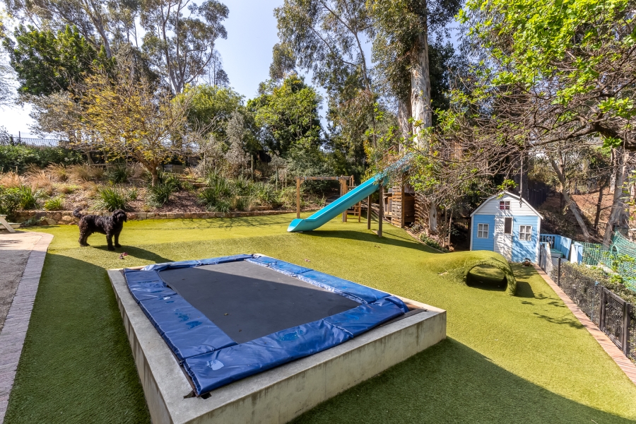 7 Bedroom Property for Sale in Brandwacht Western Cape